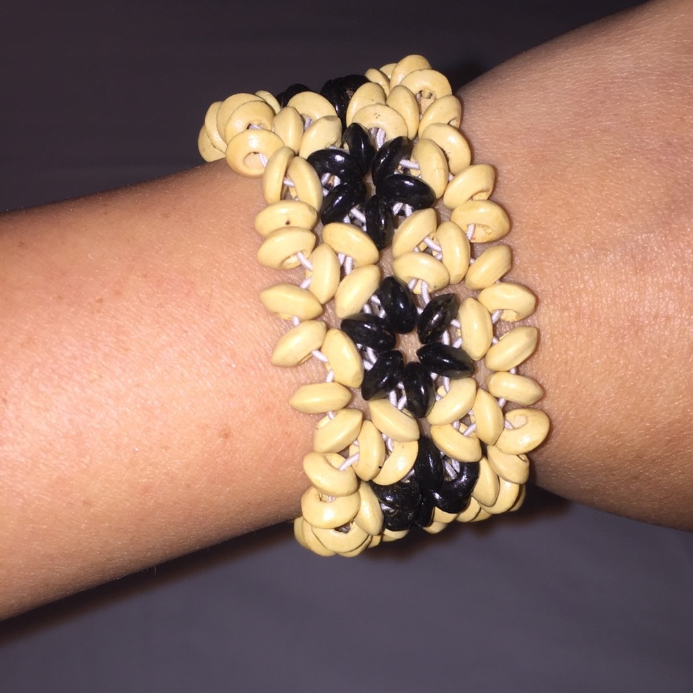 Hawaiian flower bracelet